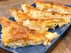 Искате ли баницата да е мека и сочна и да се топи, като отхапеш? Ето какво да направите с корите