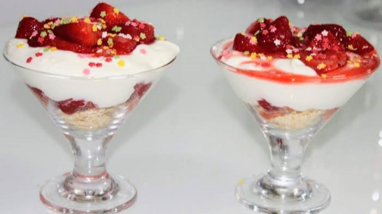 Десерт в чаши с 3 съставки! Толкова вкусен, лесен и бърз десерт, който се топи в устата!
