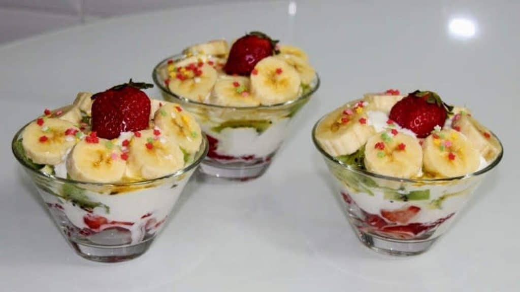 Никога не сте яли толкова вкусна плодова салата Бърза и неустоима!