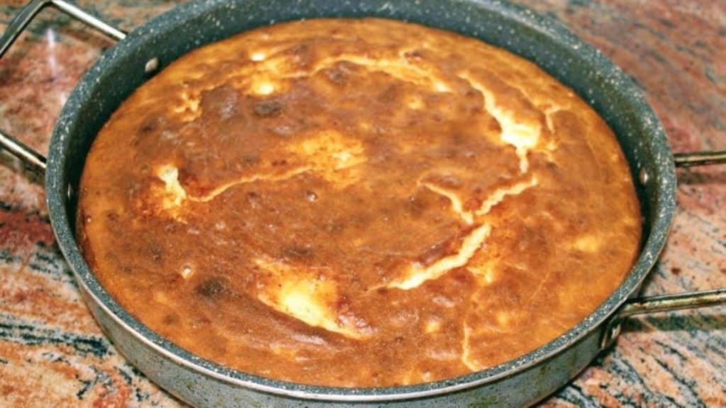 Мързелив тутманик със сирене, без месене