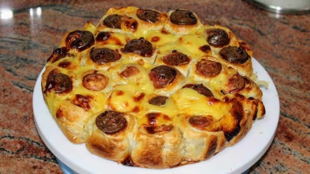 Закуска с бутер тесто: Вкусотия за 5 минути, няма спирка като започнеш да ядеш