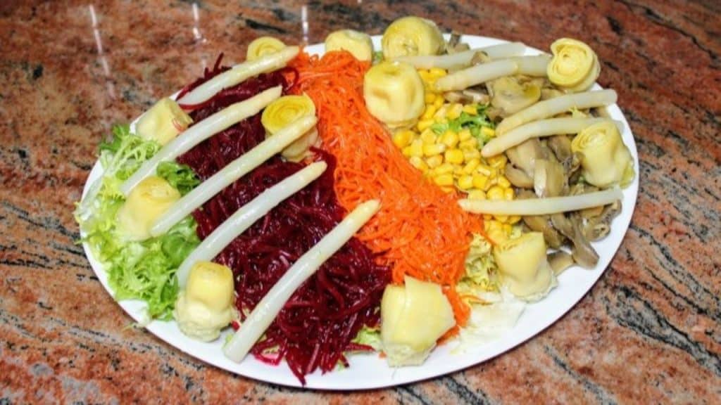 Оригинална салата за неочаквани гости