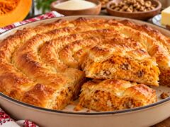 navita-zlatista-banitsa-s-tikvena-planka-gris-orehi-i-otryazani-parcheta